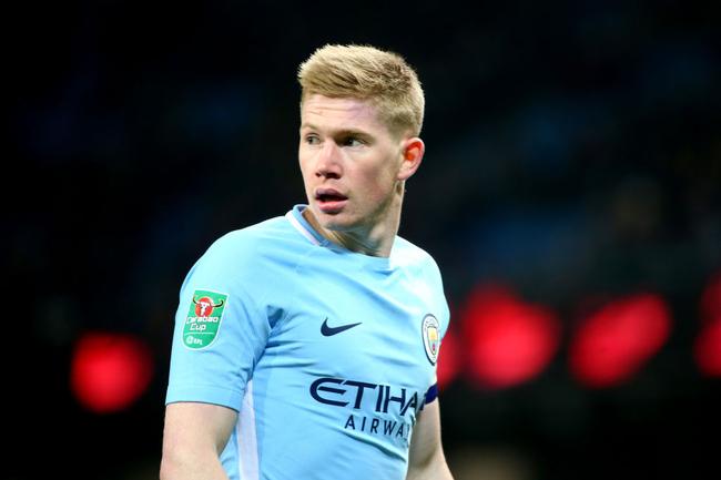 传闻：曼联和拜仁长期关注兰斯19岁中场马夏尔-蒂亚（曝曼联、拜仁长期追踪兰斯19岁中场马夏尔-蒂亚）