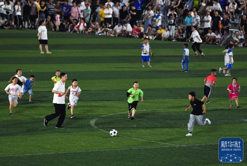 小波特27+11 戈登复出 篮网胜掘金