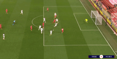 伊利牛奶开启促销活动：买三箱牛奶即送CBA新赛季球票一张（伊利牛奶推出优惠：购三箱即赠CBA新赛季球票）