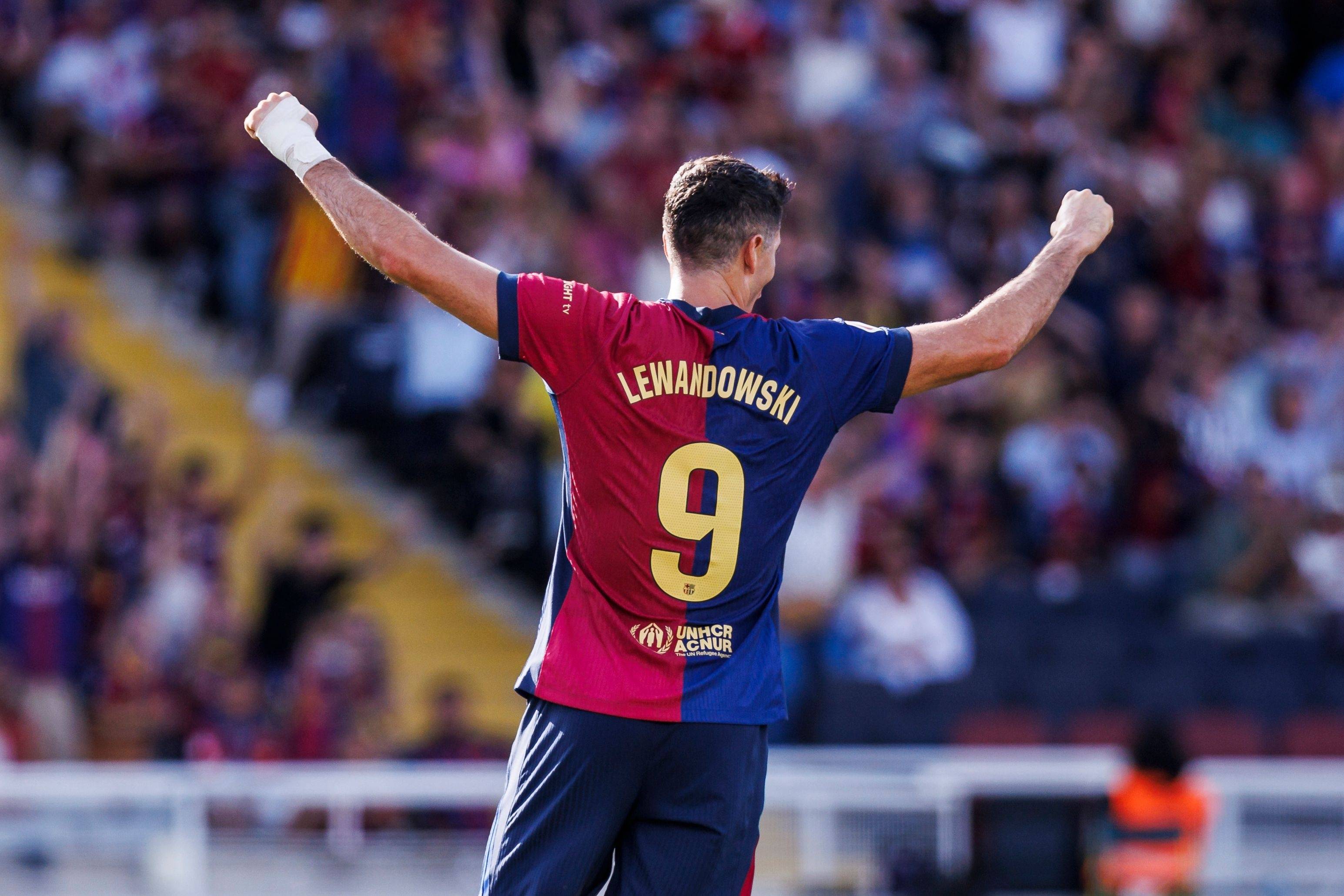 全市场：米兰正在寻找中锋，有意菲尔克鲁格和瑟洛特（全市场：米兰寻觅中锋，菲尔克鲁格、瑟洛特成候选）